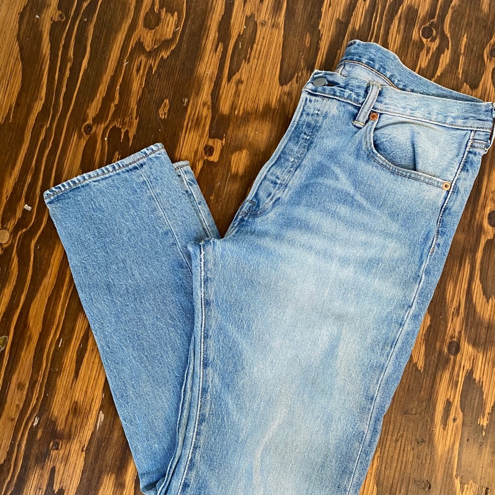 Levi’s 501 button fly light wash